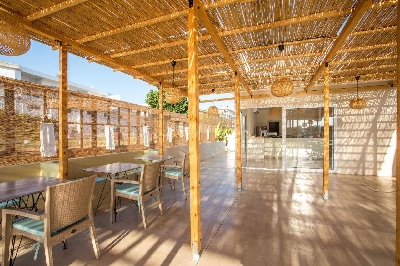 Atma Beach Rooms & Suites Фалираки Экстерьер фото