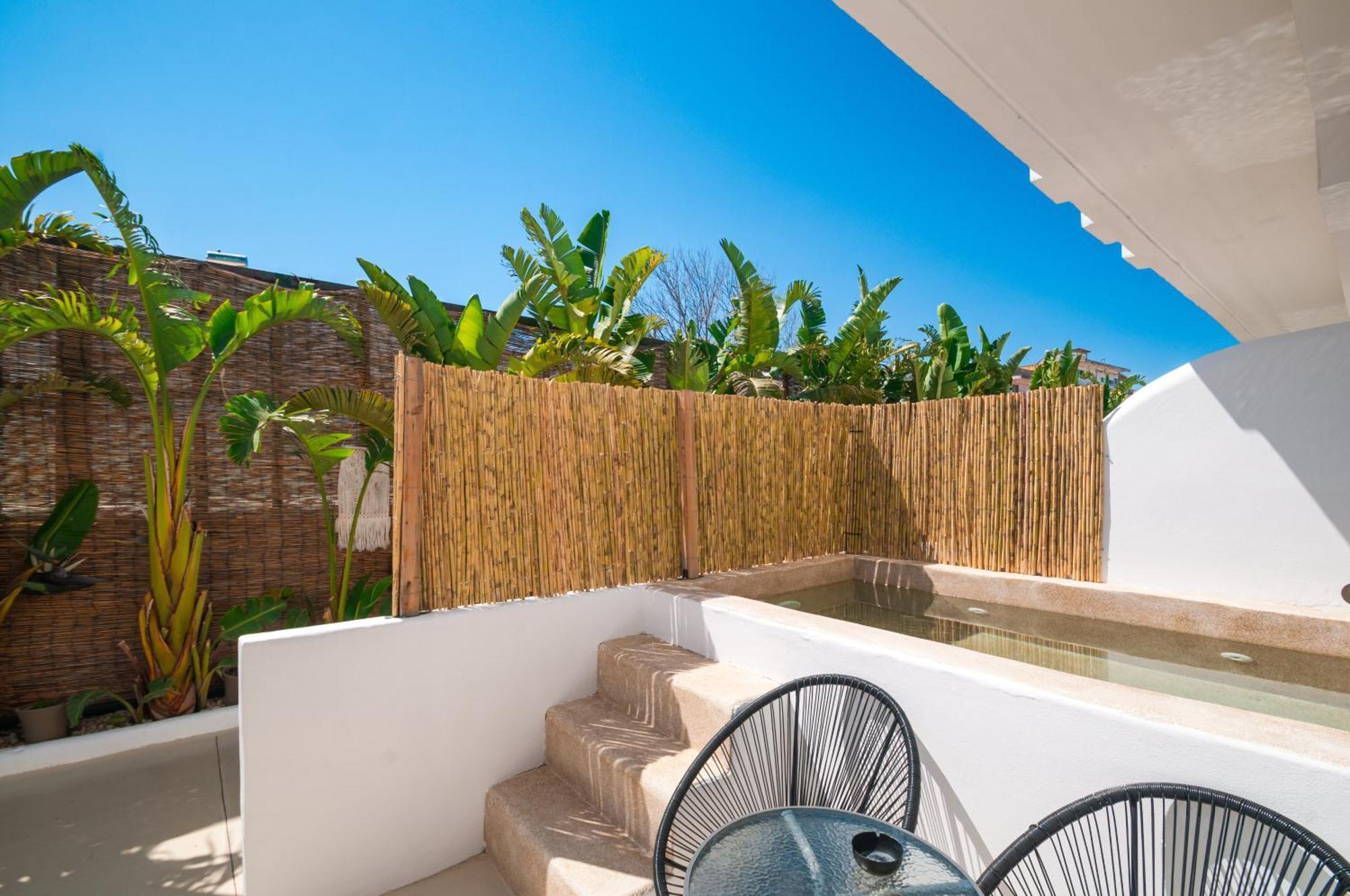 Atma Beach Rooms & Suites Фалираки Экстерьер фото