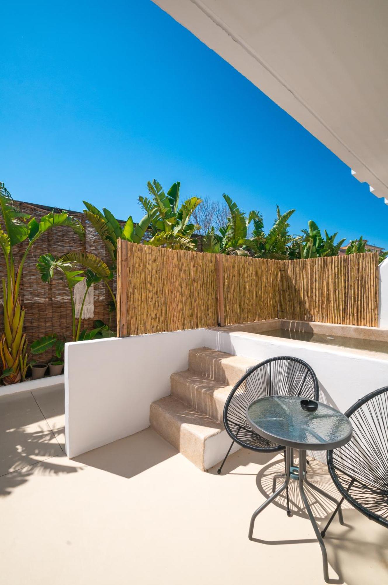 Atma Beach Rooms & Suites Фалираки Экстерьер фото