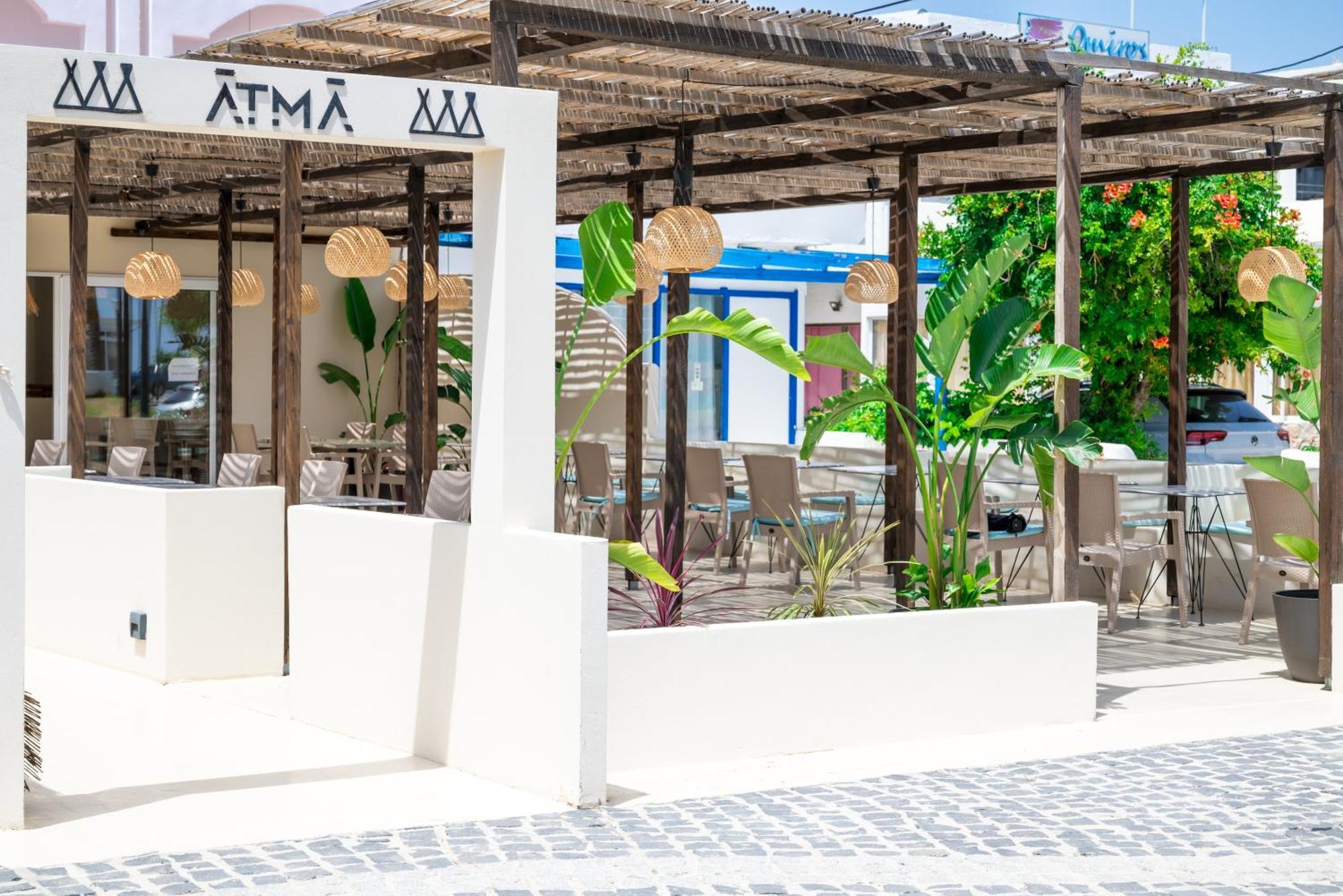 Atma Beach Rooms & Suites Фалираки Экстерьер фото